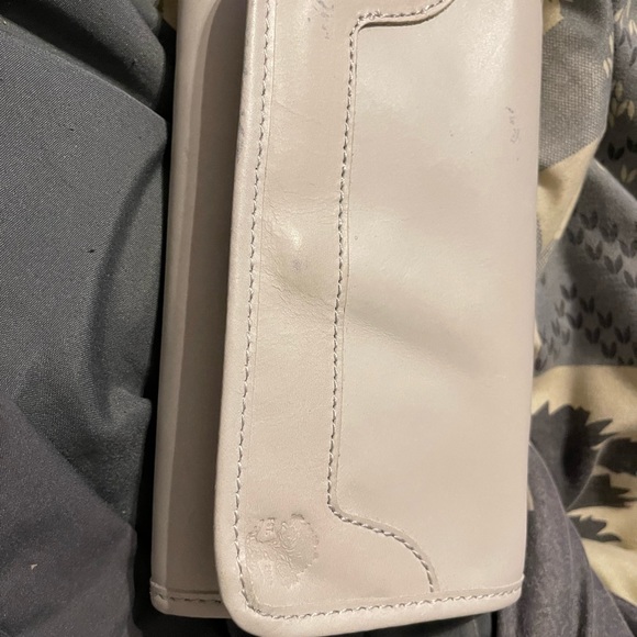 Oak river wallet/clutch - Picture 2 of 8